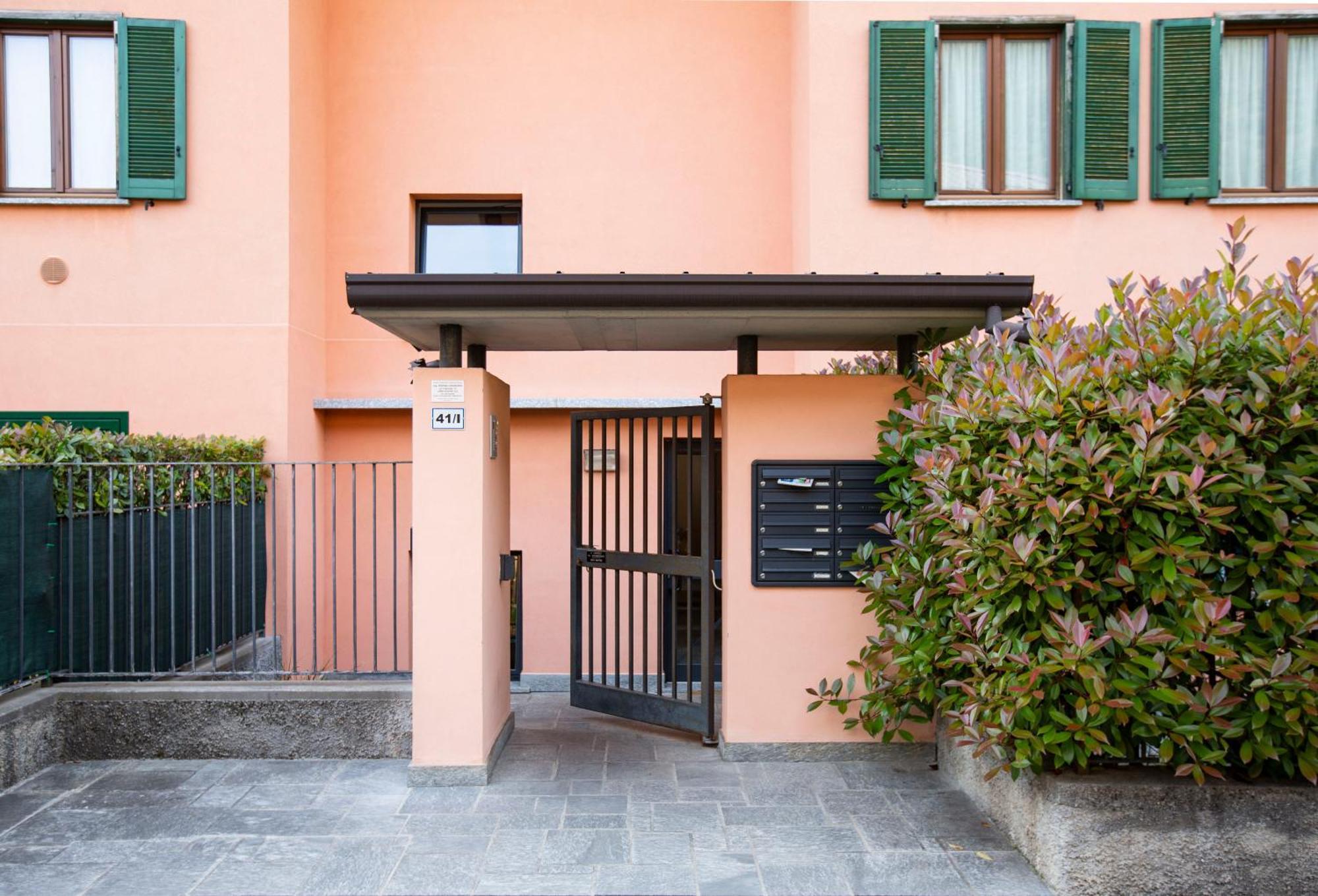 Como Lake - Lakeside Bliss Mandello del Lario Exterior foto