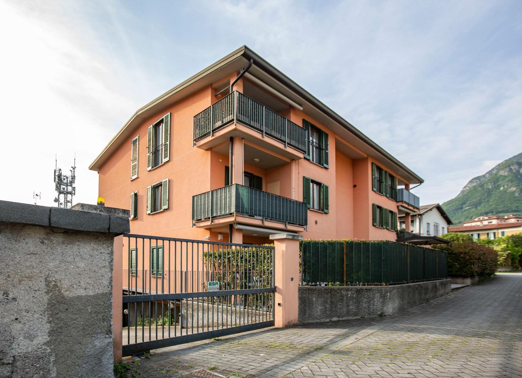 Como Lake - Lakeside Bliss Mandello del Lario Exterior foto
