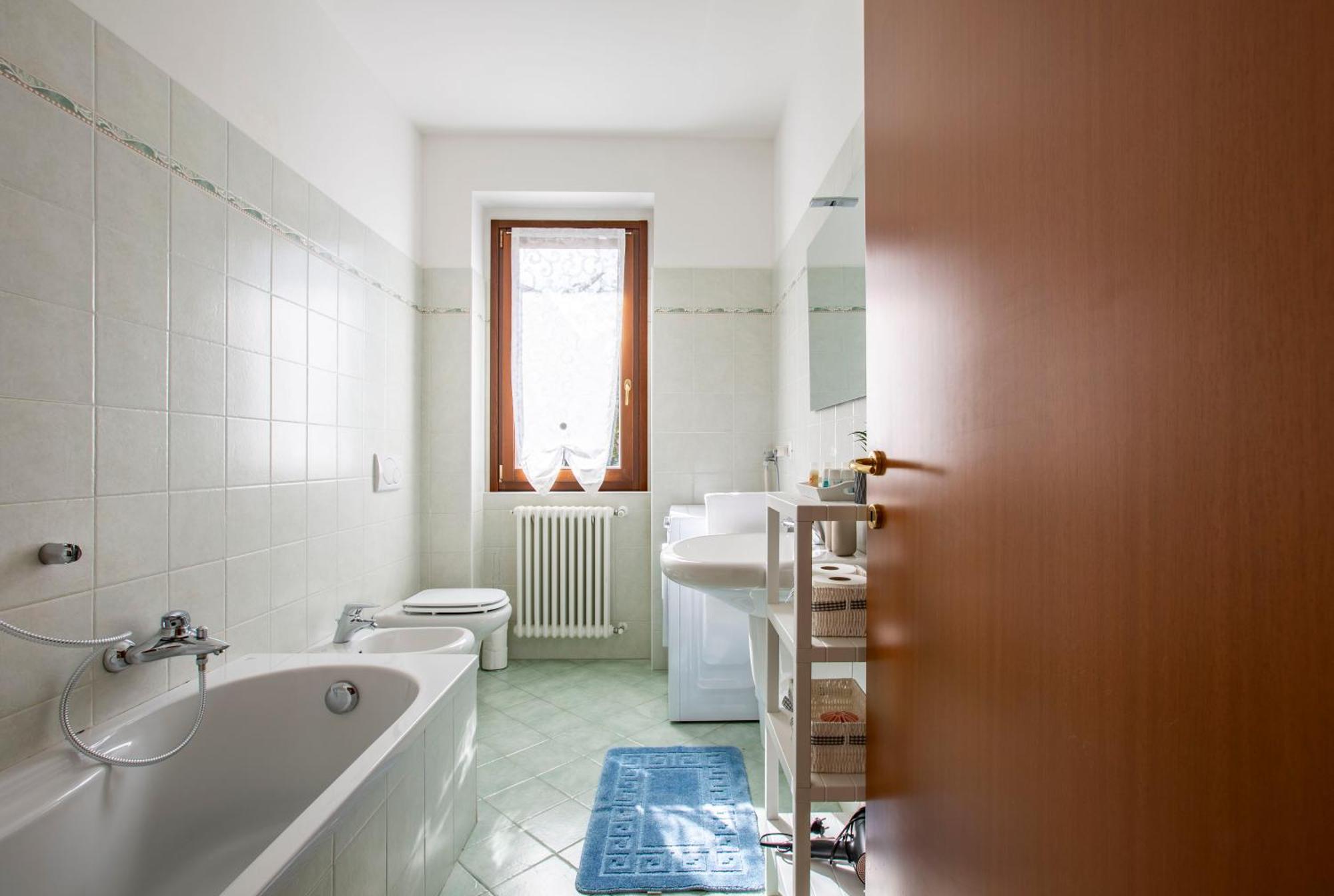 Como Lake - Lakeside Bliss Mandello del Lario Exterior foto