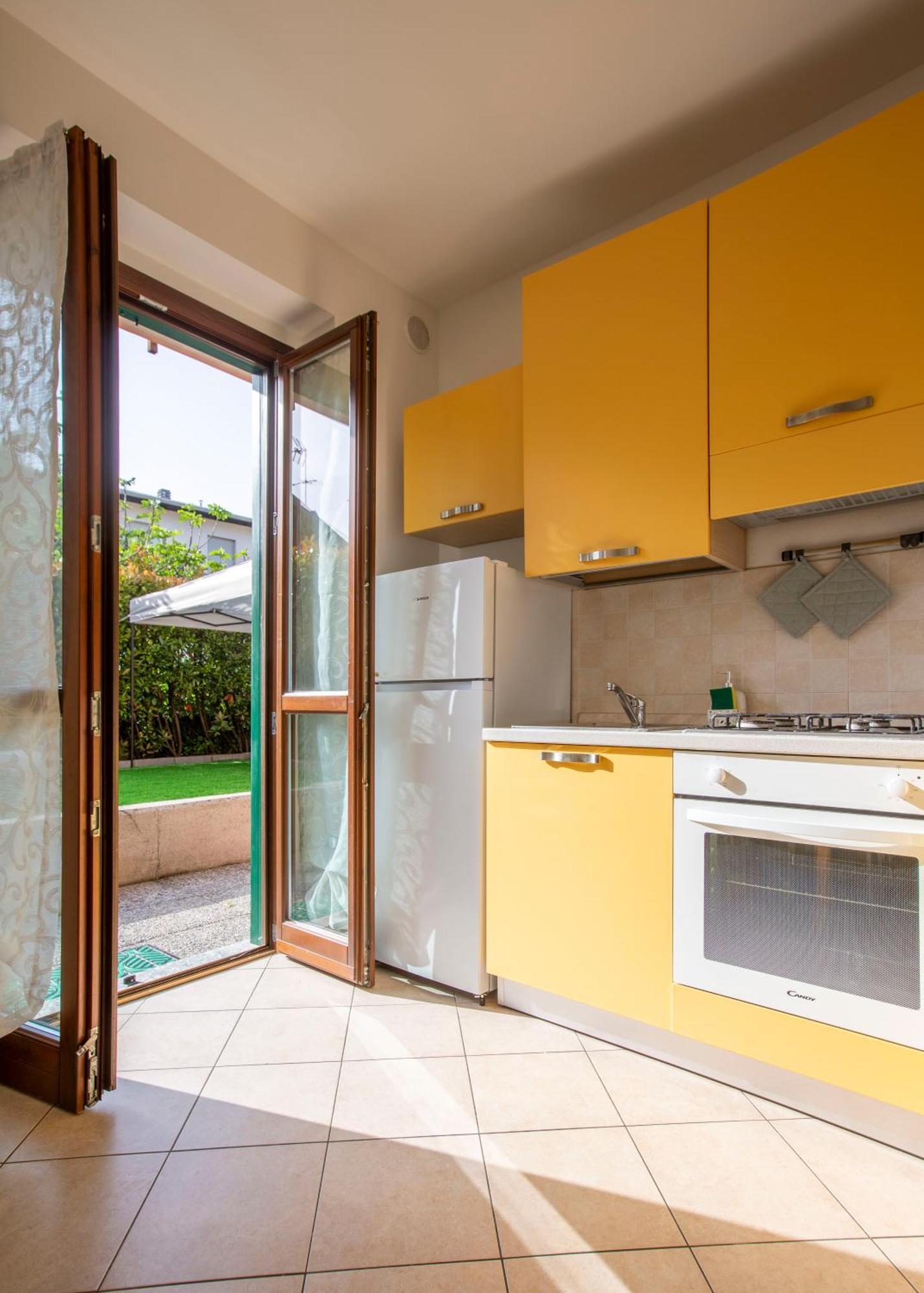 Como Lake - Lakeside Bliss Mandello del Lario Exterior foto
